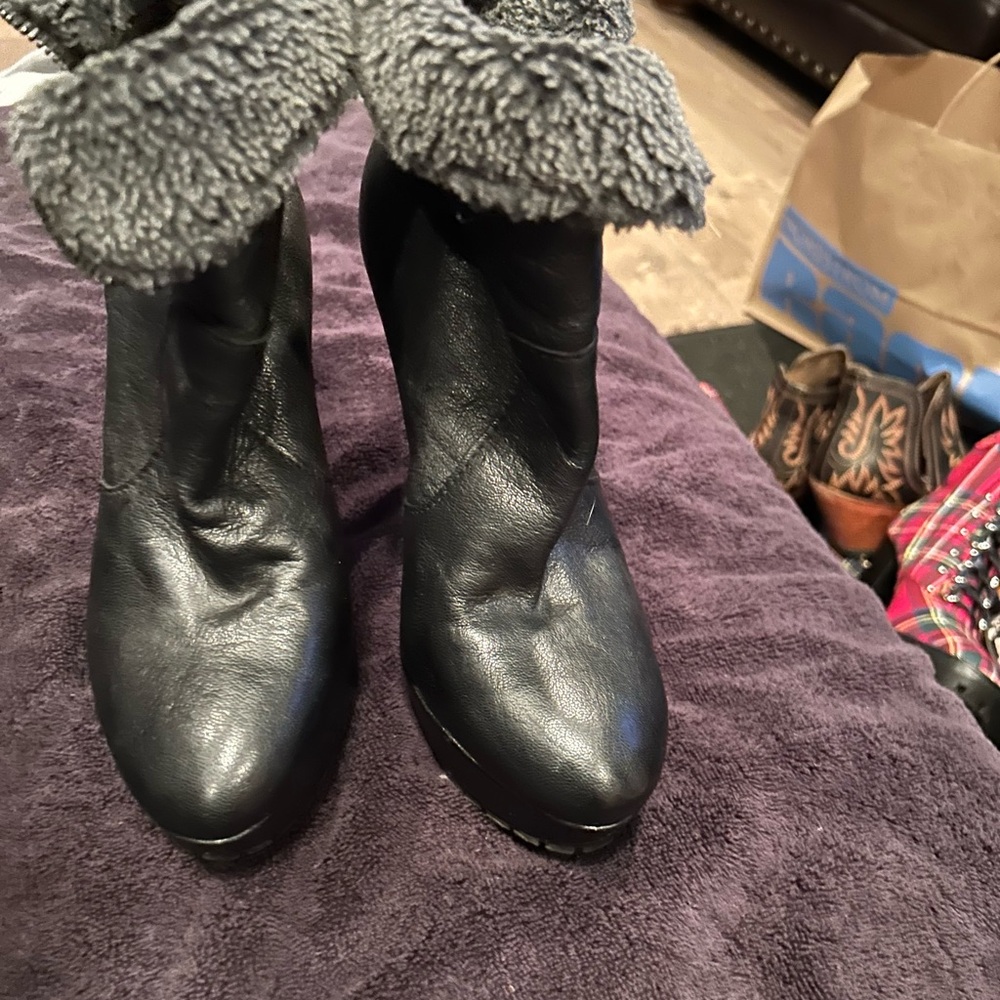 Women's Black Leather Ankle Boots